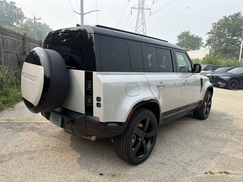 New 2026 Land Rover Defender 110 X-Dynamic SE AWD/4WD image 7