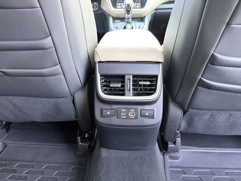 Certified 2024 Subaru Outback Limited AWD/4WD image 21