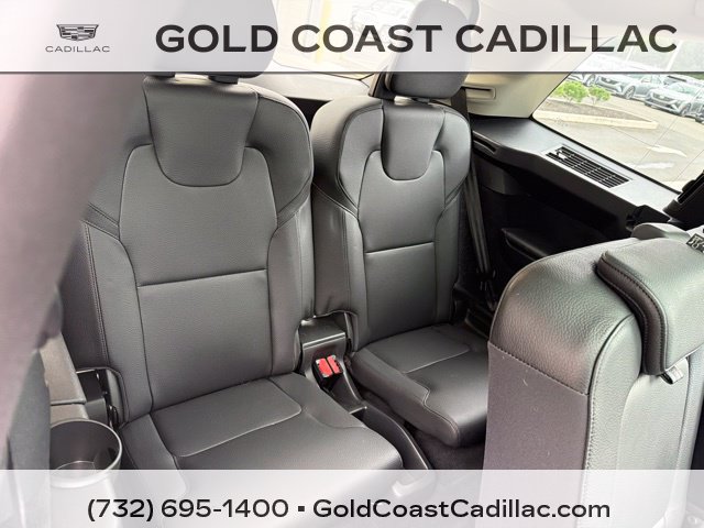 Used 2021 Volvo XC90 T6 Momentum w/ Climate Package AWD/4WD image 12