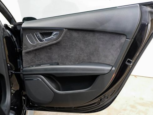 Used 2016 Audi RS 7 Prestige image 40