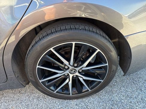 Used 2023 Toyota Camry SE w/ Cold Weather Package FWD image 8