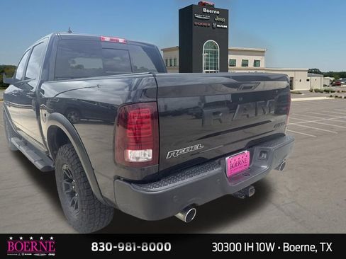 Used 2018 RAM 1500 Rebel w/ Luxury Group AWD/4WD image 9