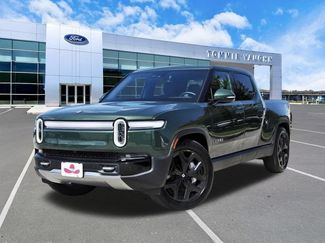 Used 2025 Rivian R1T Adventure AWD/4WD video 1