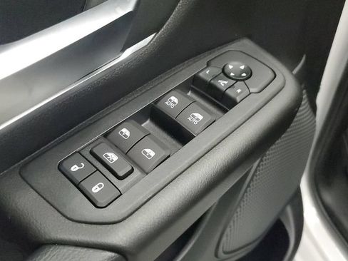 Used 2026 RAM 1500 Big Horn AWD/4WD image 21