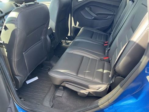 Used 2019 Ford Escape SEL AWD/4WD image 6