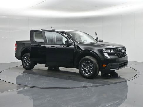 New 2026 Ford Maverick XLT FWD image 6