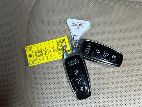 Used 2025 Audi Q7 2.0T Premium Plus image 30