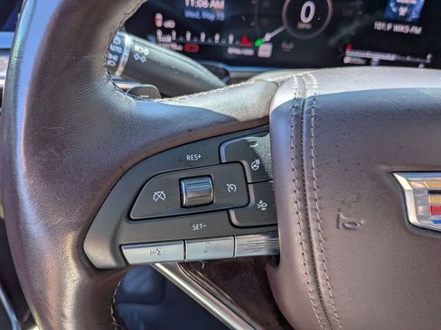 Used 2021 Cadillac Escalade Premium Luxury Platinum AWD/4WD image 11