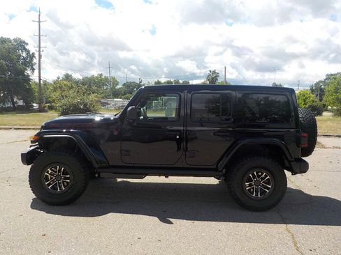 New 2026 Jeep Wrangler Unlimited Rubicon AWD/4WD image 5
