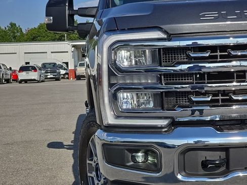 New 2026 Ford F350 Lariat image 9