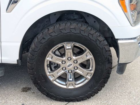 Used 2022 Ford F150 XLT w/ Equipment Group 302A High AWD/4WD image 12