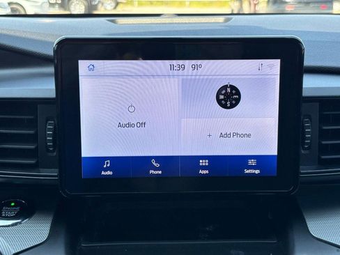 Used 2020 Ford Explorer XLT AWD/4WD image 23