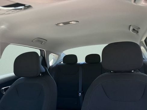 New 2026 Kia K4 FWD image 26