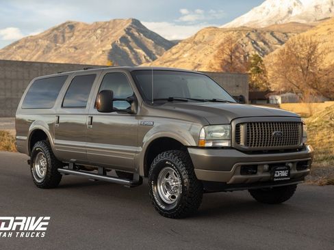 Used 2004 Ford Excursion Eddie Bauer image 1