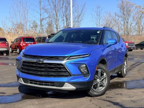 Certified 2024 Chevrolet Blazer LT w/ Convenience Package image 1