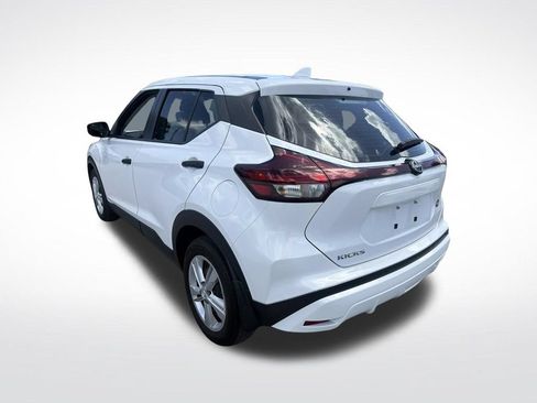 Used 2024 Nissan Kicks S FWD image 4