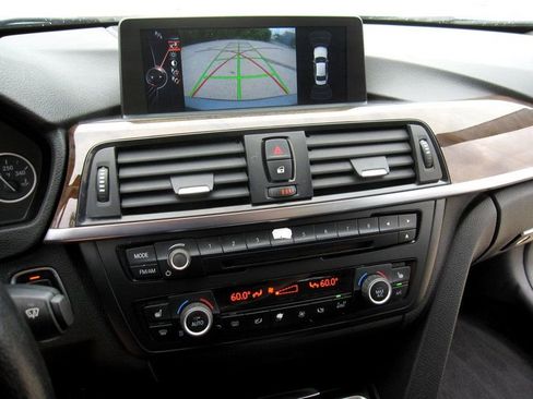 Used 2015 BMW 328i xDrive Sedan image 23