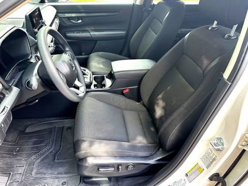 Used 2024 Honda CR-V EX image 9