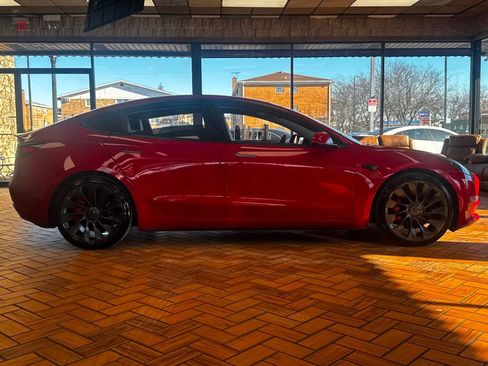 Used 2021 Tesla Model 3 Performance image 10