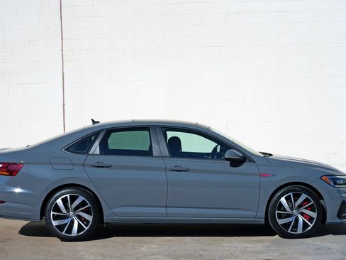 Used 2019 Volkswagen Jetta GLI Autobahn FWD image 47