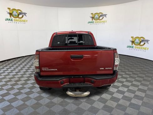 Used 2010 Toyota Tacoma Base image 9