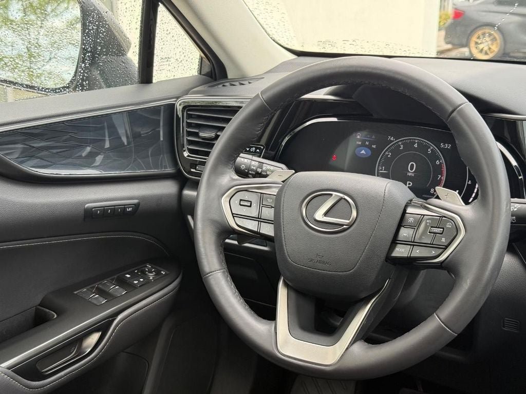 Used 2024 Lexus NX 350 AWD image 14