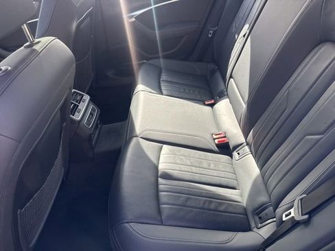 Used 2024 Audi A6 Premium Plus image 32