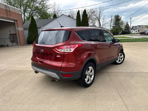 Used 2014 Ford Escape SE image 6