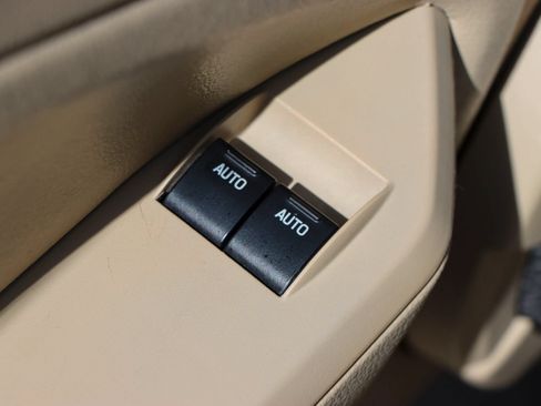 Used 2008 Ford Mustang GT Premium RWD image 11