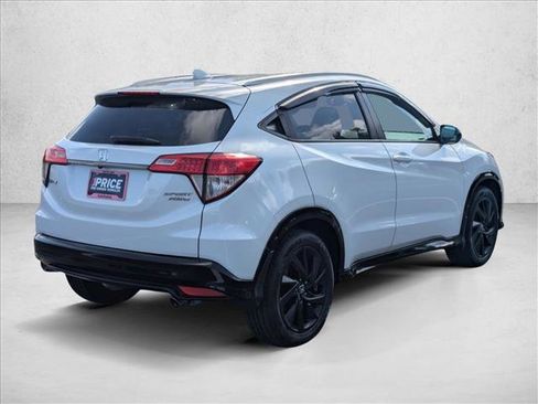Used 2021 Honda HR-V Sport image 5