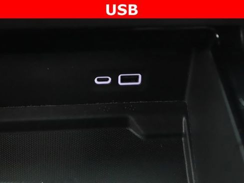 Used 2026 GMC Yukon XL AT4 w/ AT4 Premium Package AWD/4WD image 28