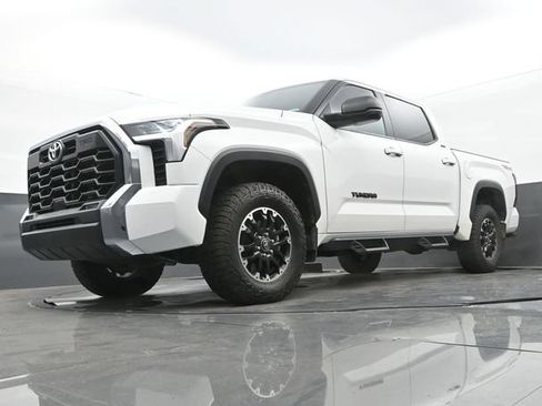 Used 2025 Toyota Tundra SR5 w/ TRD Off-Road Package AWD/4WD image 12
