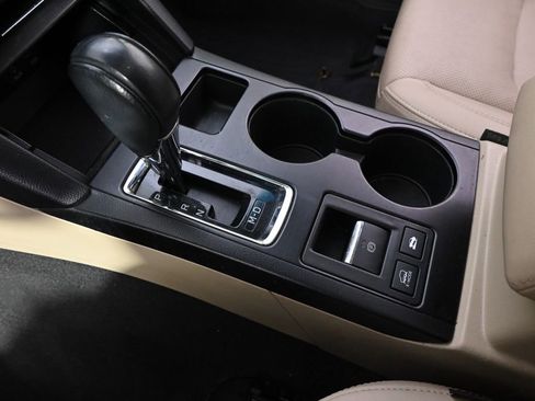 Used 2018 Subaru Outback 2.5i Limited image 31