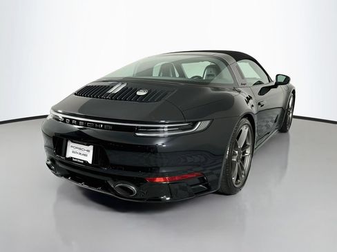 Certified 2022 Porsche 911 Targa 4 GTS AWD/4WD image 9