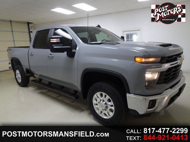 Used 2024 Chevrolet Silverado 2500 LT w/ Convenience Package AWD/4WD image 1
