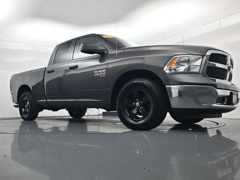 Used 2024 RAM 1500 Classic SLT RWD image 34