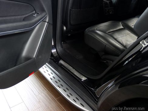 Used 2017 Mercedes-Benz GLS 550 4MATIC w/ Driver Assistance Package image 32