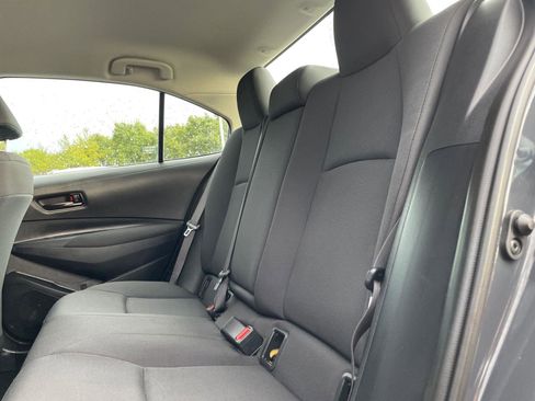 Used 2024 Toyota Corolla LE image 12