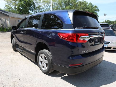 Used 2019 Honda Odyssey EX image 8