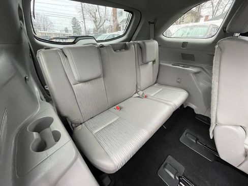 Used 2014 Toyota Highlander Plus AWD/4WD image 35