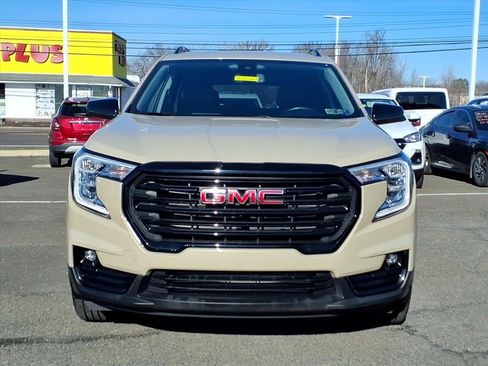 Certified 2023 GMC Terrain SLT w/ Elevation Edition image 11