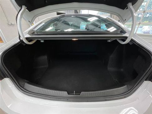 Used 2023 Chevrolet Malibu LS FWD image 22