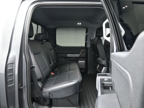 Used 2023 Ford F250 Lariat w/ Lariat Ultimate Package AWD/4WD image 12