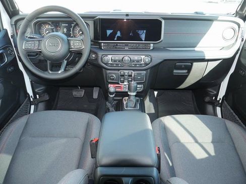 New 2026 Jeep Wrangler Unlimited Rubicon w/ Xtreme 35 Tire Package image 6