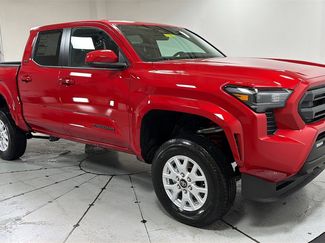 New 2025 Toyota Tacoma SR5 video 3