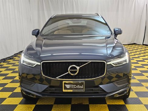 Used 2020 Volvo XC60 T5 Momentum w/ Protection Package Premier image 8