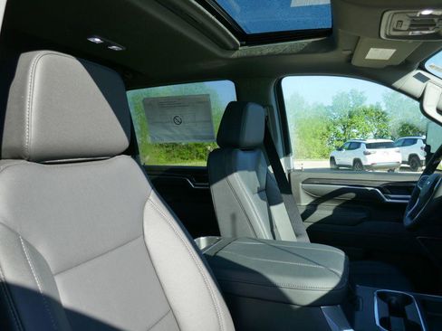New 2026 Chevrolet Silverado 2500 LTZ w/ LTZ Plus Package AWD/4WD image 13