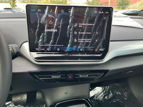 New 2025 Volkswagen ID.4 Pro S image 12