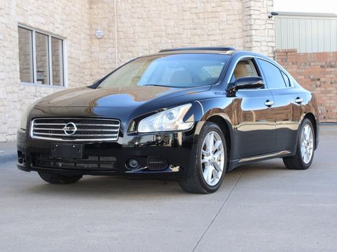 Used 2011 Nissan Maxima 3.5 S image 2