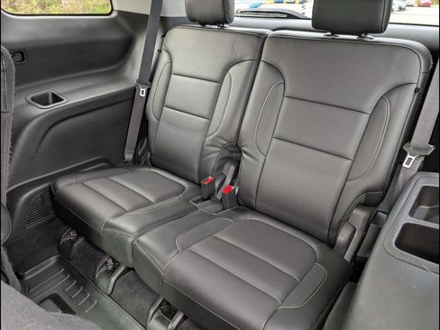 Used 2018 GMC Acadia SLT image 15